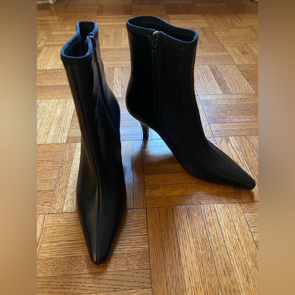 PRADA 🍁 Nappa Stretch Leather Booties | Women’s Size 37.5 Black ‘08 Collection - Picture 3 of 16